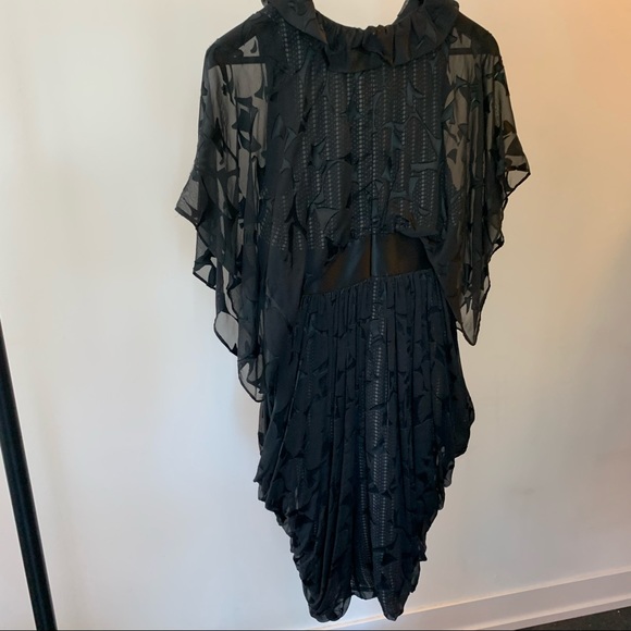 Development Black Dress with Ruffles Size 2 - Picture 5 of 7